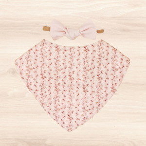 Gift Range Bib Bow: Nostalgia Wine Dribble Bib & Blush Little-Bow