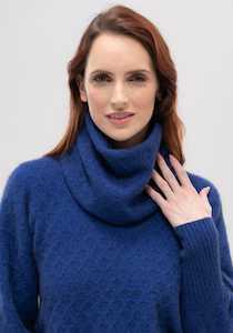 Accessories: Chloe Snood