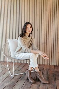 Women Jumpers Sweaters: Float Sweater Untouched World