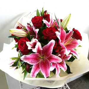 Flowers: Red Rose and Pink Lily