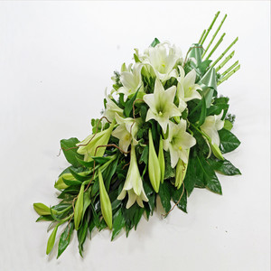 Funeral: Lily Funeral Spray