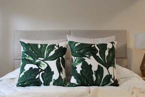 Sets: Tropical Plants Set - Cushion Bed Set