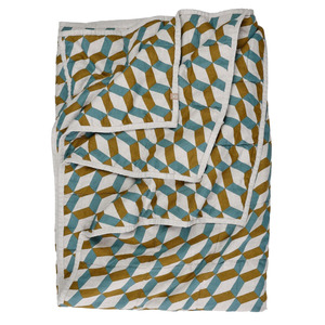 Bedroom: SOW Raffael double sided linen quilt