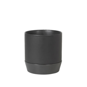 Broste denise pot with saucer charcoal 18cm