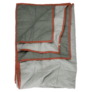 SOW artichoke/pistachio double sided linen quilt