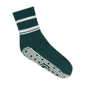 Crew pilates grip socks forest green stripe