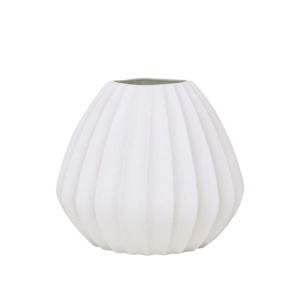 Bedroom Furniture: Wide ridge ceramic table lamp 21cm