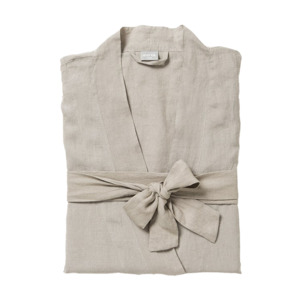 Women's linen dressing gown puddle