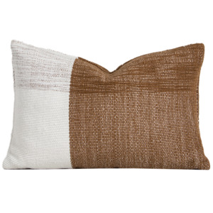 Cushions: Outdoor Finn cushion 40 x 60cm tobacco