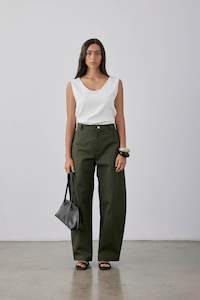 Ss25: Hale Jean SS25