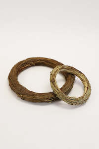 Christmas: Twig Wreath (Unit 4 + 15)