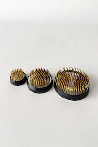 Metal Round Florist Frogs (unit 1)