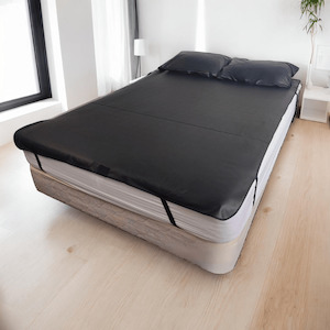 Frontpage: Super King Earthing Mat with Two Pillow Covers - Save $79 on Your Wellness Bundle