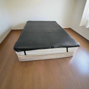 Frontpage: Super King Earthing Mat 183cm X 203cm - New Zealand Designed