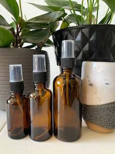 Essential Oil Accessories: Amber Spray/mist Bottle 2 Pack