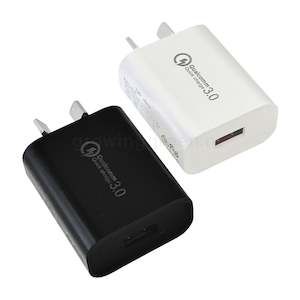 Qualcomm USB Power Adaptor 3A