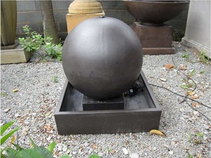 Products: FS176 Ball Fountain – Grow Landscape & Lifestyle