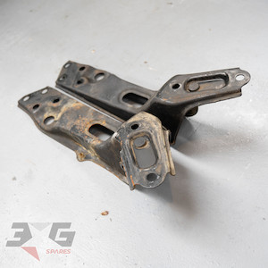 Brakes: Nissan S14 S15 Silvia LH & RH Tension Caster Rod Bracket Assembly 200SX 240SX 93-02