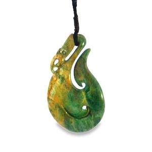 NZ Pounamu Manaia