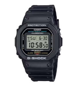 Black digital G Shock 200m with resin band