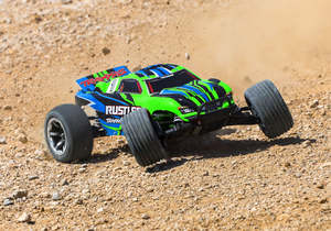 Stadium Trucks: The Traxxas Rustler 2WD RTR XL-5