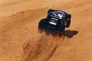 Short Course: The Traxxas Slash 1/16 4X4