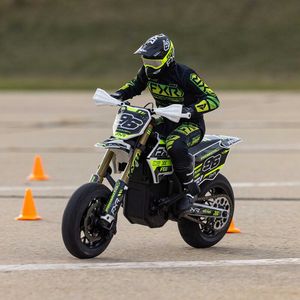 Motorbike And Upgrades: Promoto-SM 1/4 Super Moto Motorcycle, FXR, White: RTR Basic (Requires Battery and Charger)