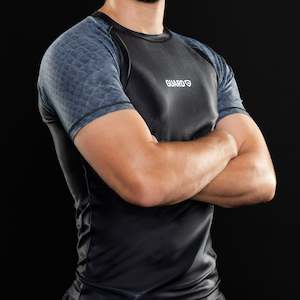 Anaconda, Short-Sleeved Rashguard