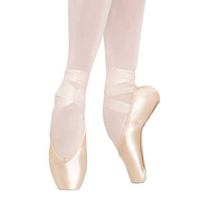 Dancewear: Bloch Heritage Pointe Shoe