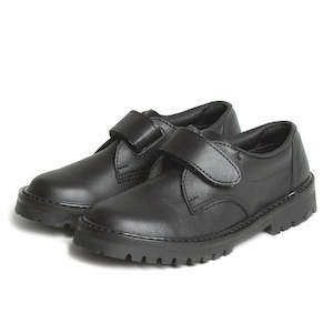 Kids Shoes And Gumboots: McKinlays Rip Black