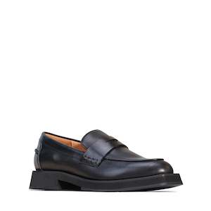 Loafers Slip Ons: EOS Astrid Black
