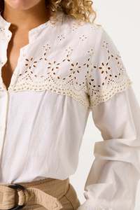 Broderie Anglaise Detail Shirt - Off White