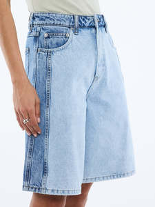 Lia Bermuda Short - Indigo Splice