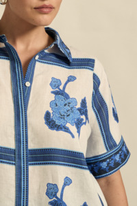 Zoe Kratzmann: Pixel Top - Azure Collage