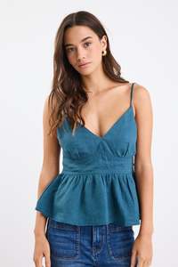 New: Speculation Cami Top - Forest