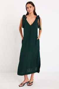 New: Spontaneous Tie Shoulder Relaxed Midi Dress - Forest