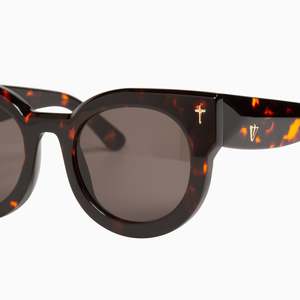 Womens Eyewear: A Dead Coffin Club - Dark Tort/Brown Lens