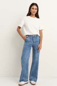 New: Feature Front Pocket Wide Leg Jean - Signature Blue