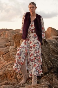 Affirm Vest - Berry
