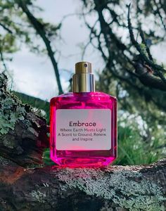 EMBRACE Perfume Spray — Calm, Stillness & Inner Warmth Redamancy