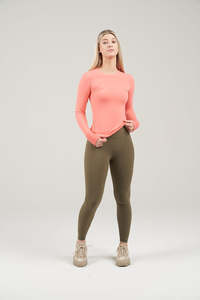 Crop Tops: Soulmate Long Sleeve Training Top