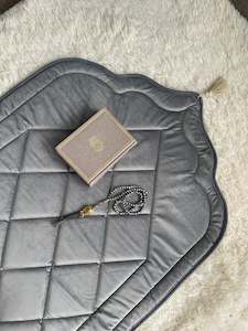 Luxury Prayer Mat: Minaret Royal Collection