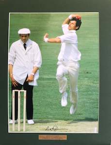 Memorabilia: Unframed action bowling print. 'A classical delivery'