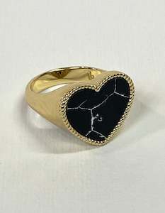 Valencia Heart Ring In Gold Onyx