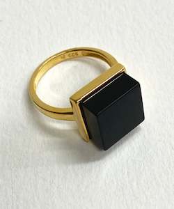 Rings: Servalan Gold Ring With Black Onyx