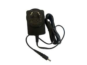 Professional Use Clippers Trimmers: Wahl Beret Trimmer & Beretto Clipper Transformer Charger