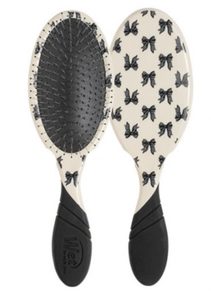 Products: Wet Brush Pro Black Bows Detangler · HairOnline