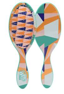 Products: Wet Brush Artful Ace Flag Up Detangler HairOnline