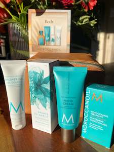 Skincare & Beauty: Moroccanoil Body Travel/Gift Pack