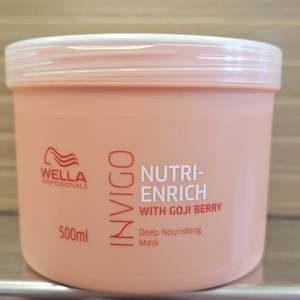Treatment: Wella Invigo Nutri-Enrich 500ml